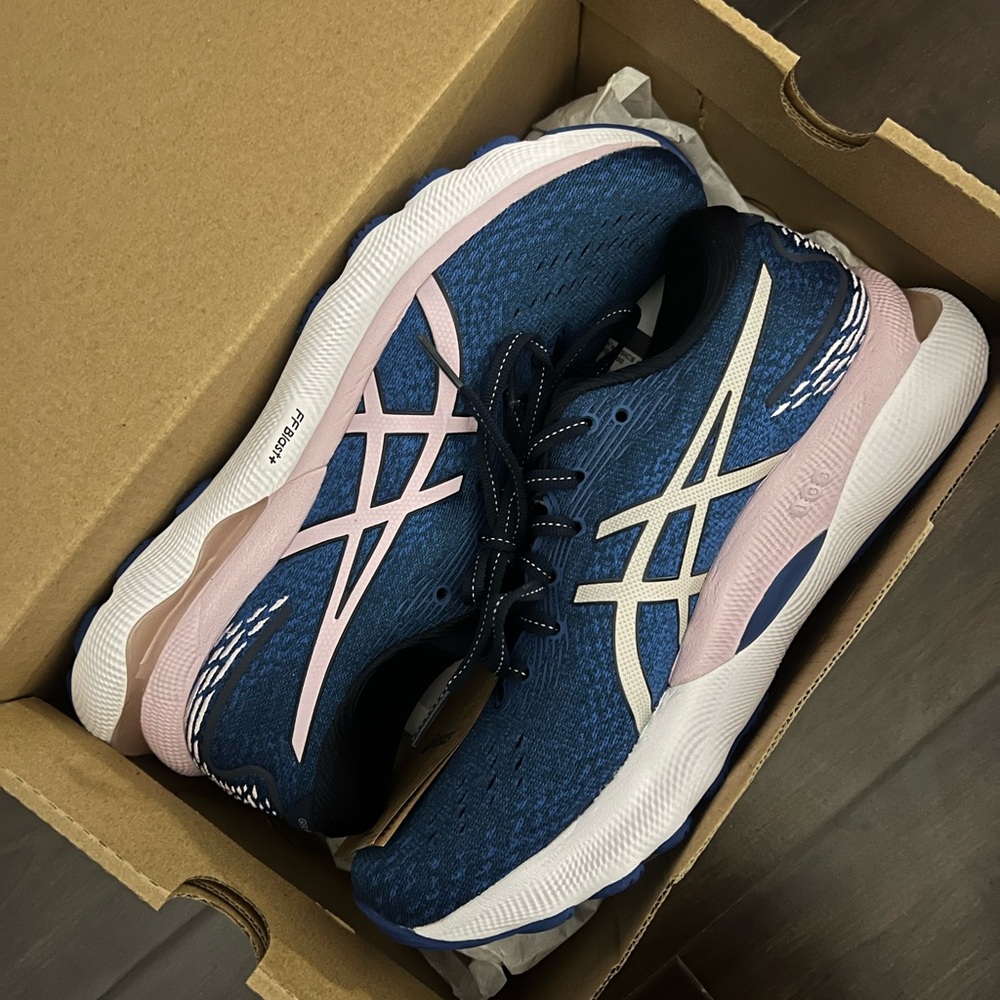 ASICS Women's Gel-nimbus 24